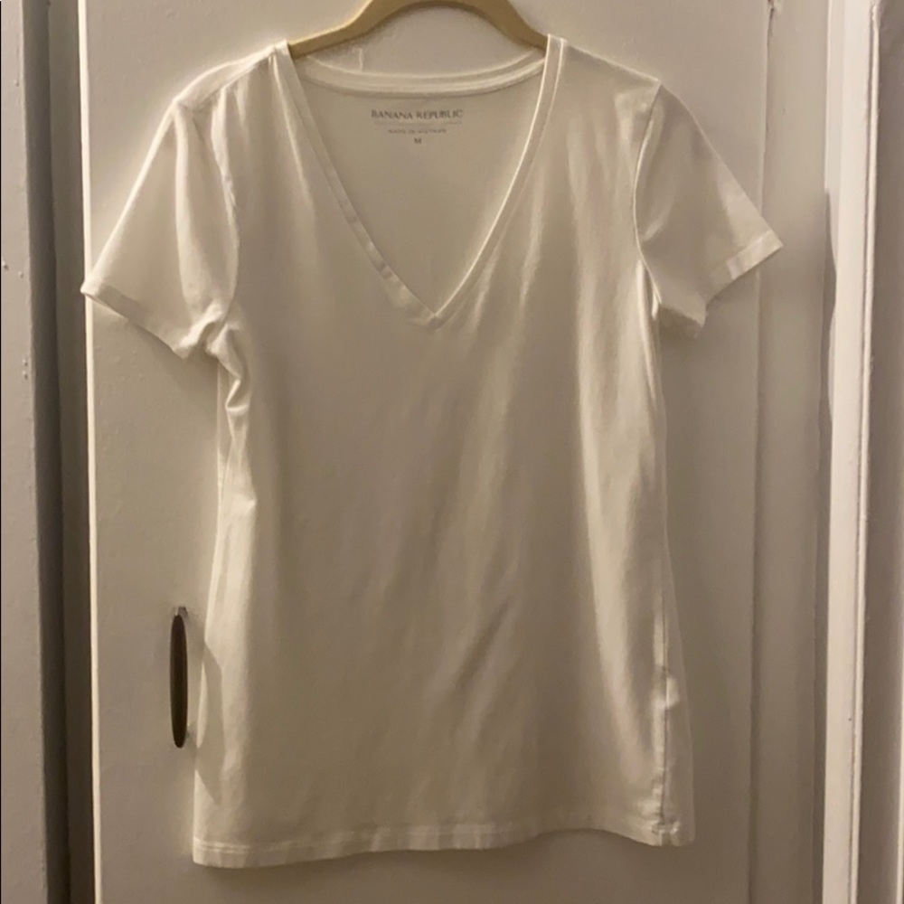 Banana Republic Supima Cotton V Neck Tee
